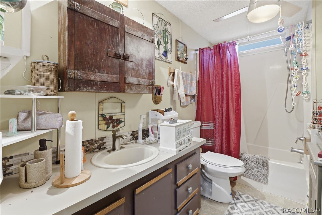 5650 W State Street, Homosassa, FL 34446 5650 W State Street, Homosassa, FL 34446