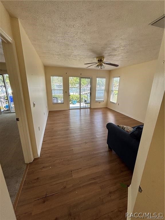 11014 W Cove Harbor Drive, Crystal River, FL 34428 11014 W Cove Harbor Drive, Crystal River, FL 34428