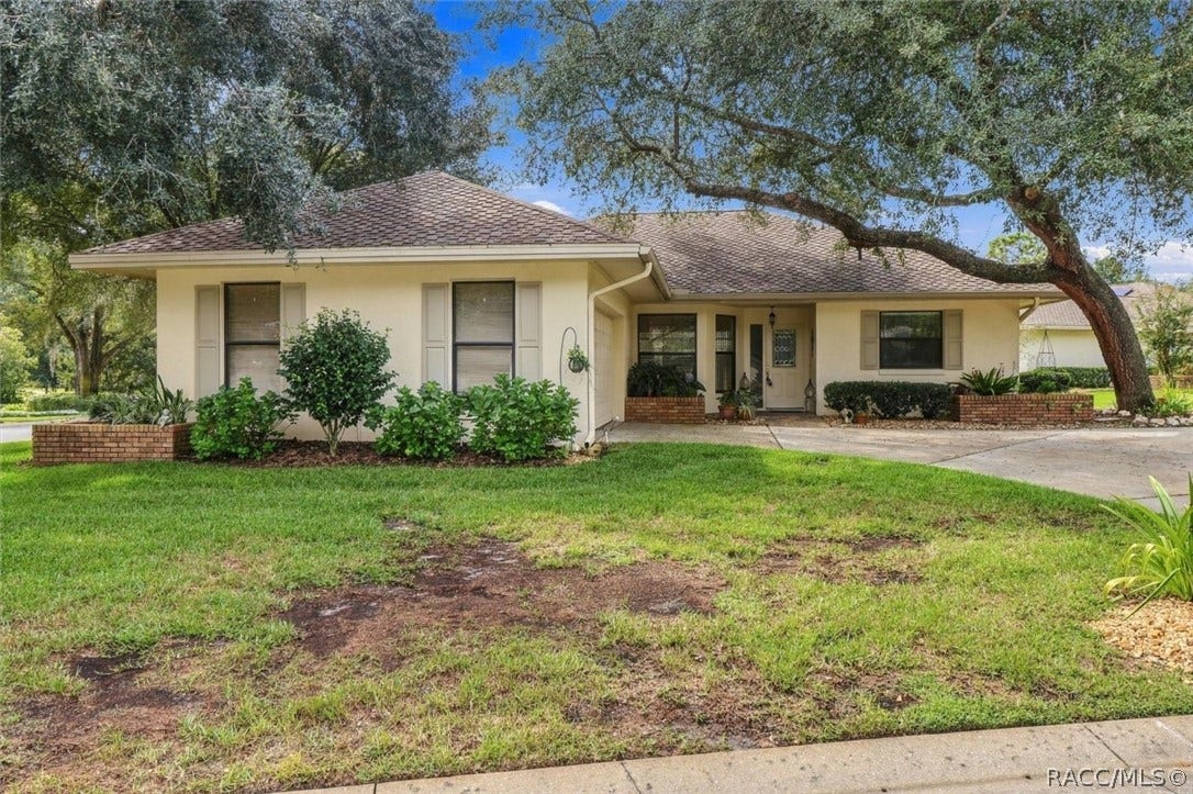 3390 N Bent Tree Point, Lecanto, FL 34461 3390 N Bent Tree Point, Lecanto, FL 34461