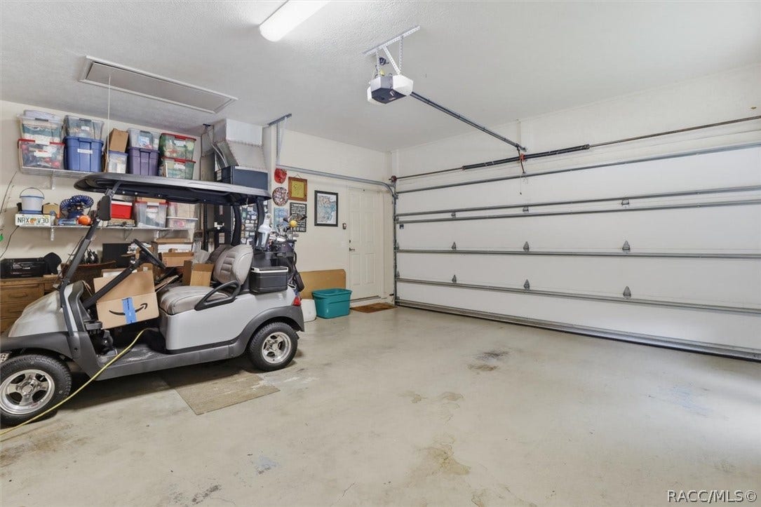 3390 N Bent Tree Point, Lecanto, FL 34461 3390 N Bent Tree Point, Lecanto, FL 34461