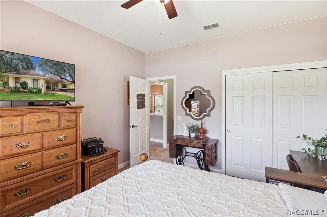 3390 N Bent Tree Point, Lecanto, FL 34461 3390 N Bent Tree Point, Lecanto, FL 34461