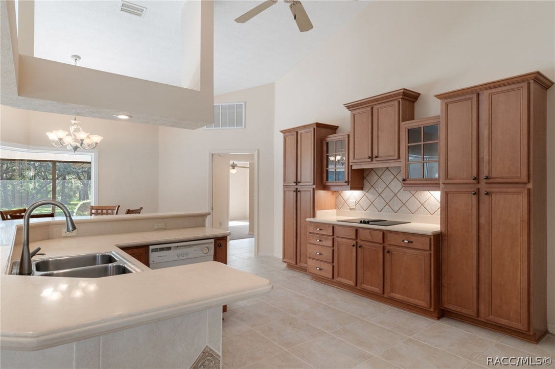 5839 N Carnation Drive, Beverly Hills, FL 34465 5839 N Carnation Drive, Beverly Hills, FL 34465