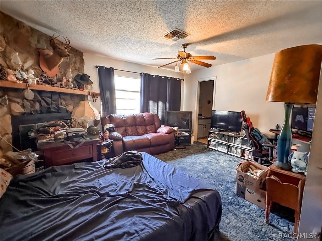 4700 W Oakhill Street, Dunnellon, FL 34433 4700 W Oakhill Street, Dunnellon, FL 34433