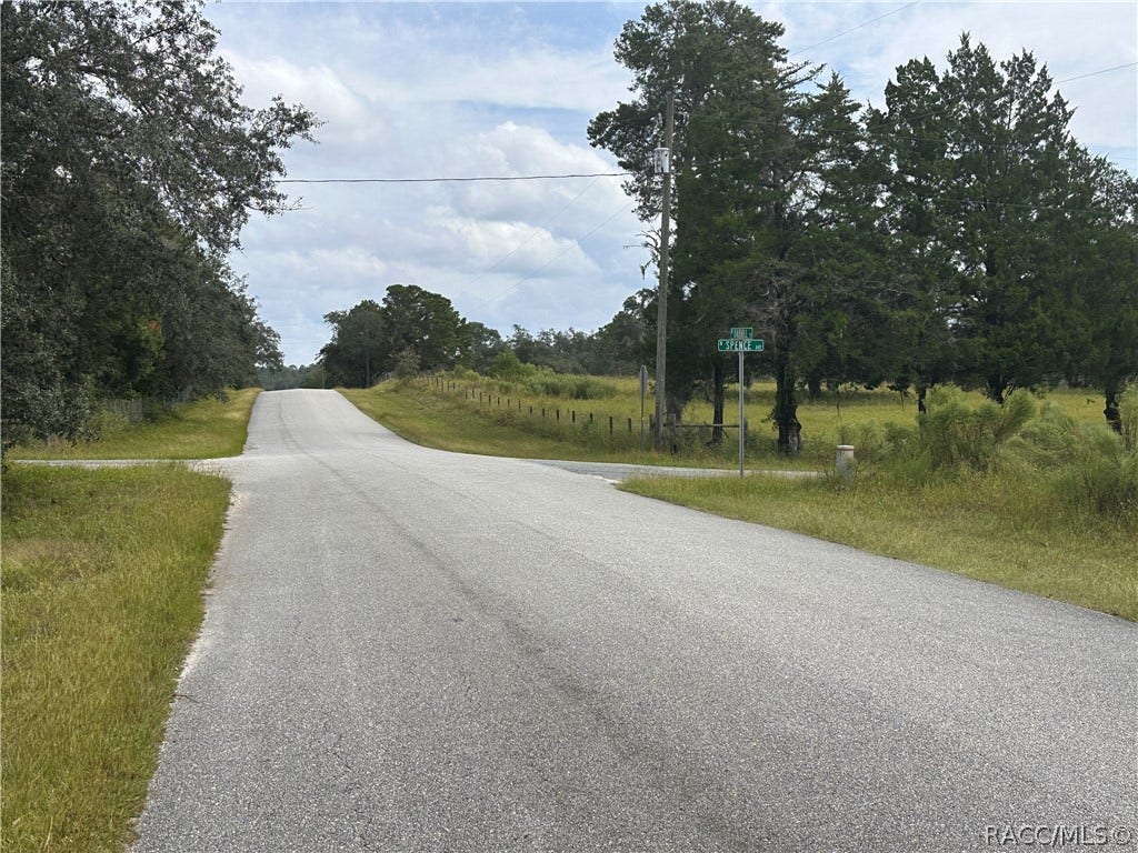 4700 W Oakhill Street, Dunnellon, FL 34433 4700 W Oakhill Street, Dunnellon, FL 34433