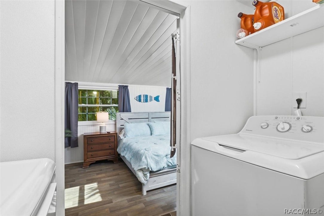 8011 W Fern Place, Homosassa, FL 34448 8011 W Fern Place, Homosassa, FL 34448