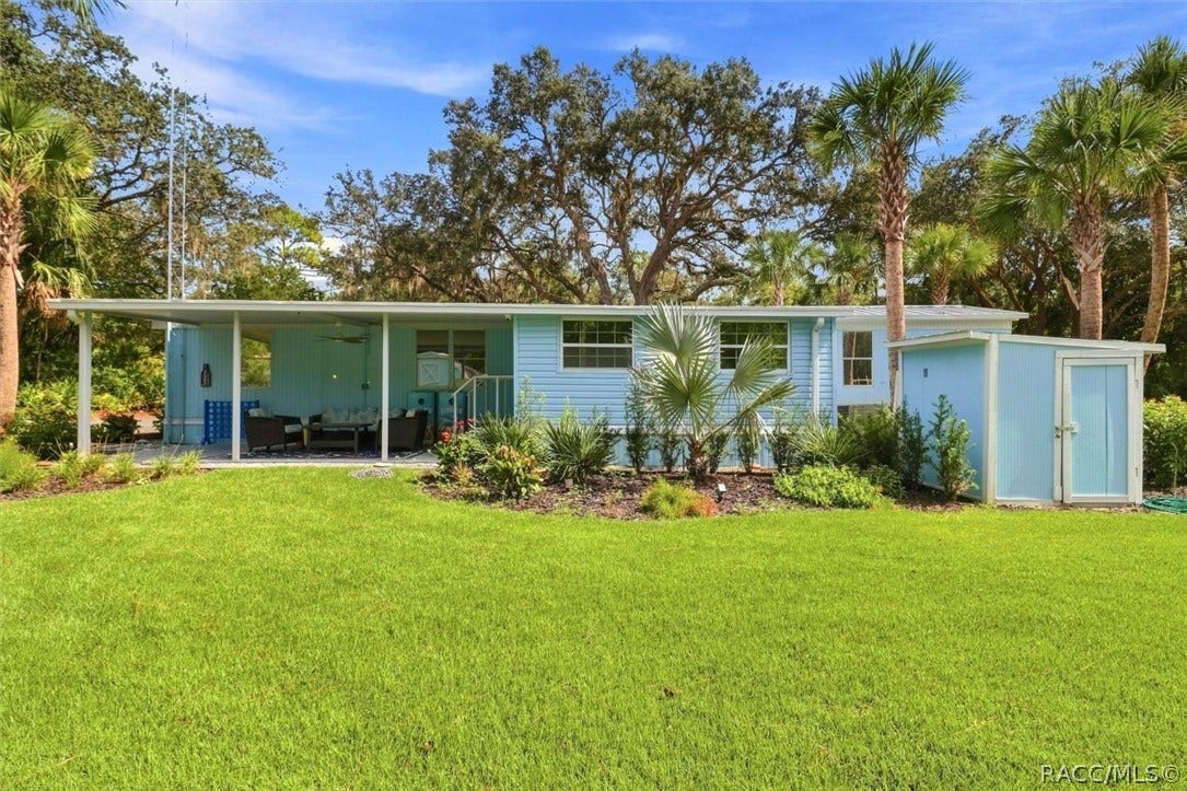 8011 W Fern Place, Homosassa, FL 34448 8011 W Fern Place, Homosassa, FL 34448