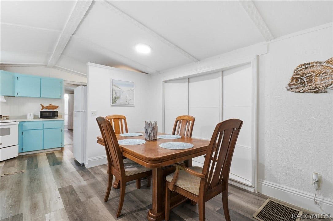 8011 W Fern Place, Homosassa, FL 34448 8011 W Fern Place, Homosassa, FL 34448