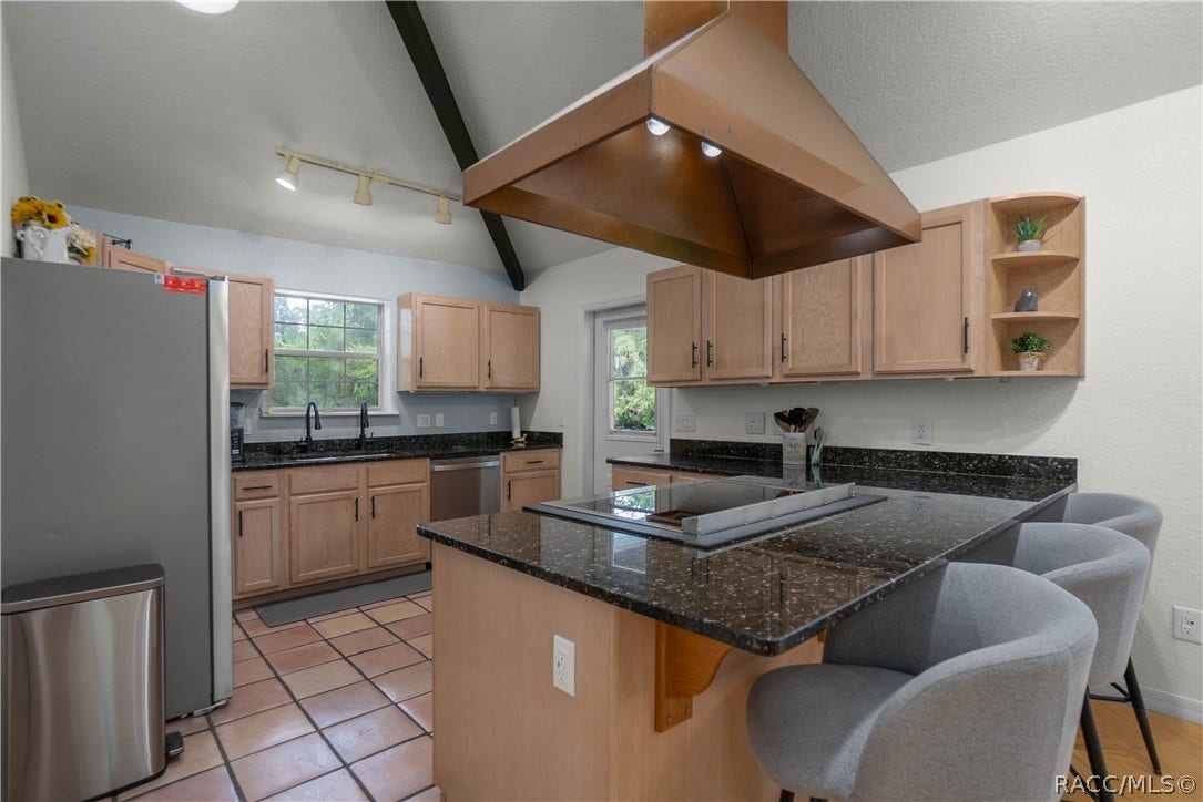 9782 W Woodhaven Lane, Crystal River, FL 34428 9782 W Woodhaven Lane, Crystal River, FL 34428