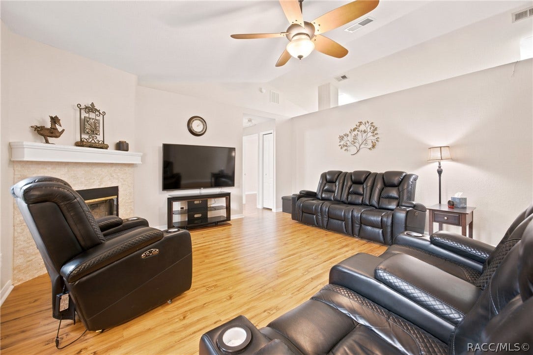 20375 79th Lane, Dunnellon, FL 34431 20375 79th Lane, Dunnellon, FL 34431