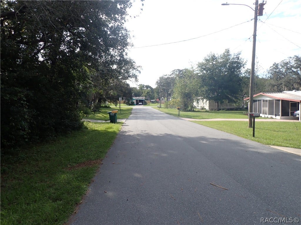 5270 W Shaker Place, Lecanto, FL 34461 5270 W Shaker Place, Lecanto, FL 34461