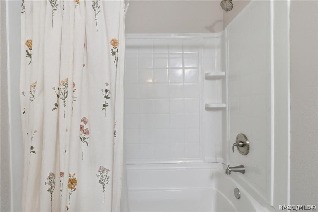 8275 N Creek Way, Citrus Springs, FL 34434 8275 N Creek Way, Citrus Springs, FL 34434