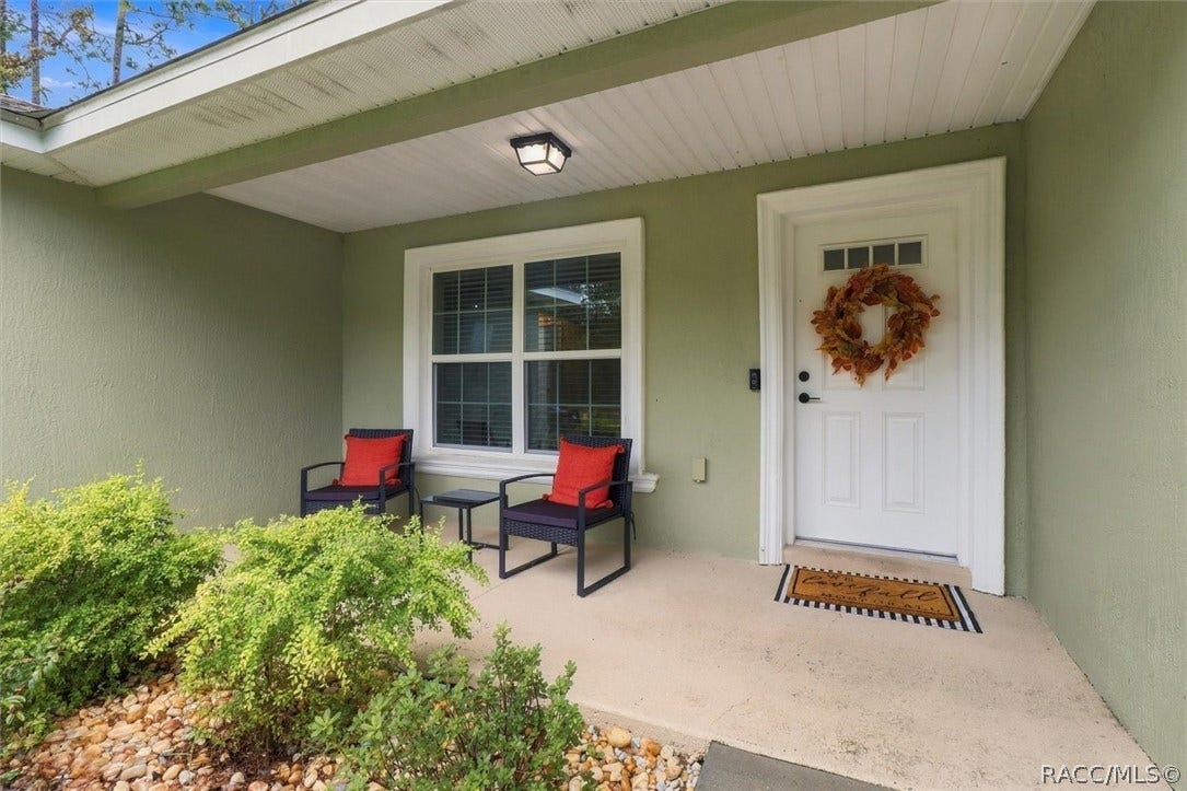 8275 N Creek Way, Citrus Springs, FL 34434 8275 N Creek Way, Citrus Springs, FL 34434