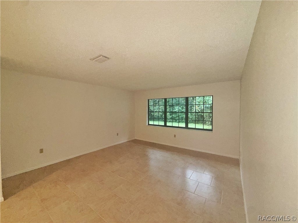 17 Sycamore Circle, Homosassa, FL 34446 17 Sycamore Circle, Homosassa, FL 34446