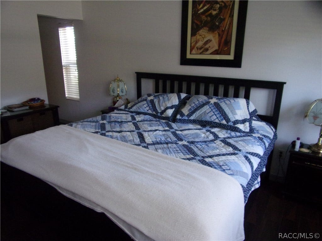2574 N REGATTA Point, Crystal River, FL 34429 Master downstairs