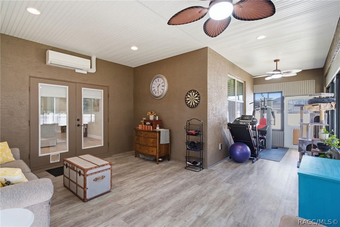 197 N Independence Highway, Inverness, FL 34453 197 N Independence Highway, Inverness, FL 34453