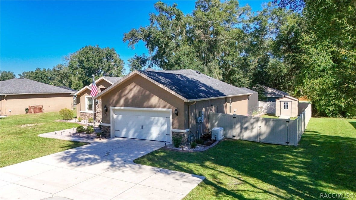 197 N Independence Highway, Inverness, FL 34453 197 N Independence Highway, Inverness, FL 34453