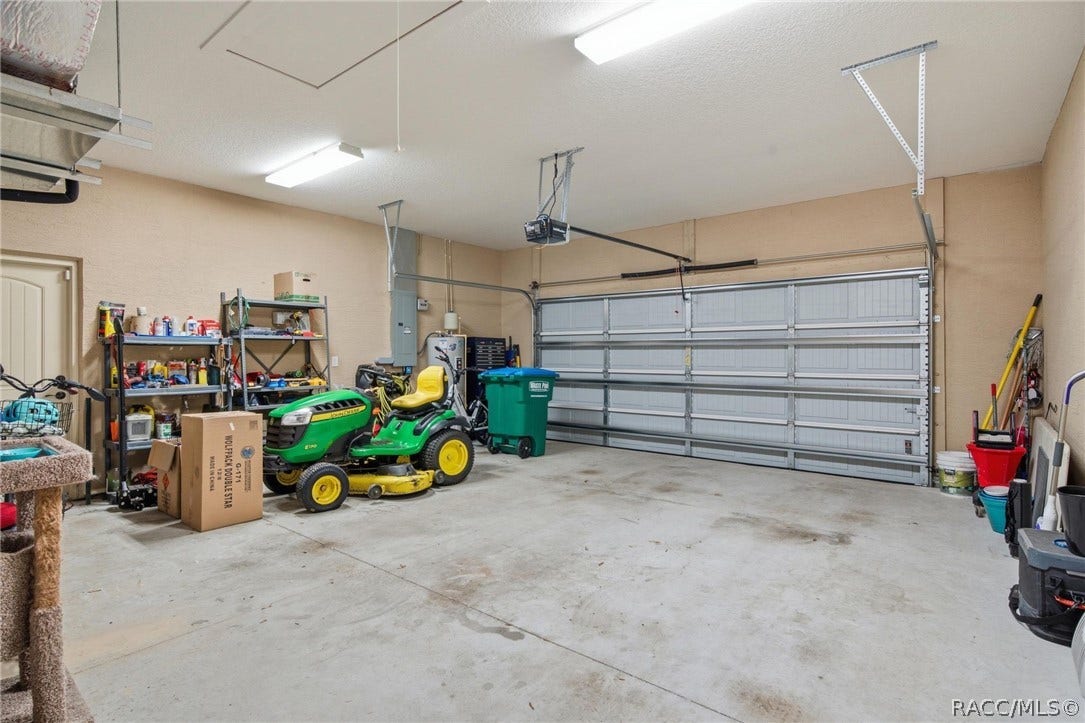 197 N Independence Highway, Inverness, FL 34453 197 N Independence Highway, Inverness, FL 34453