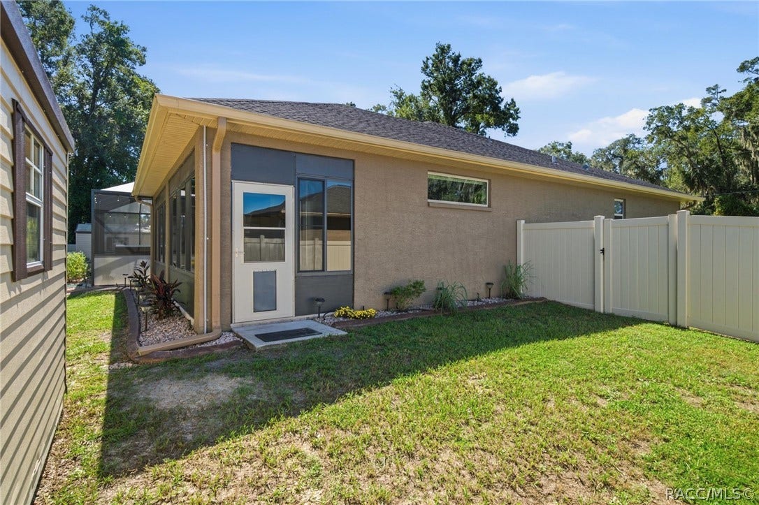 197 N Independence Highway, Inverness, FL 34453 197 N Independence Highway, Inverness, FL 34453