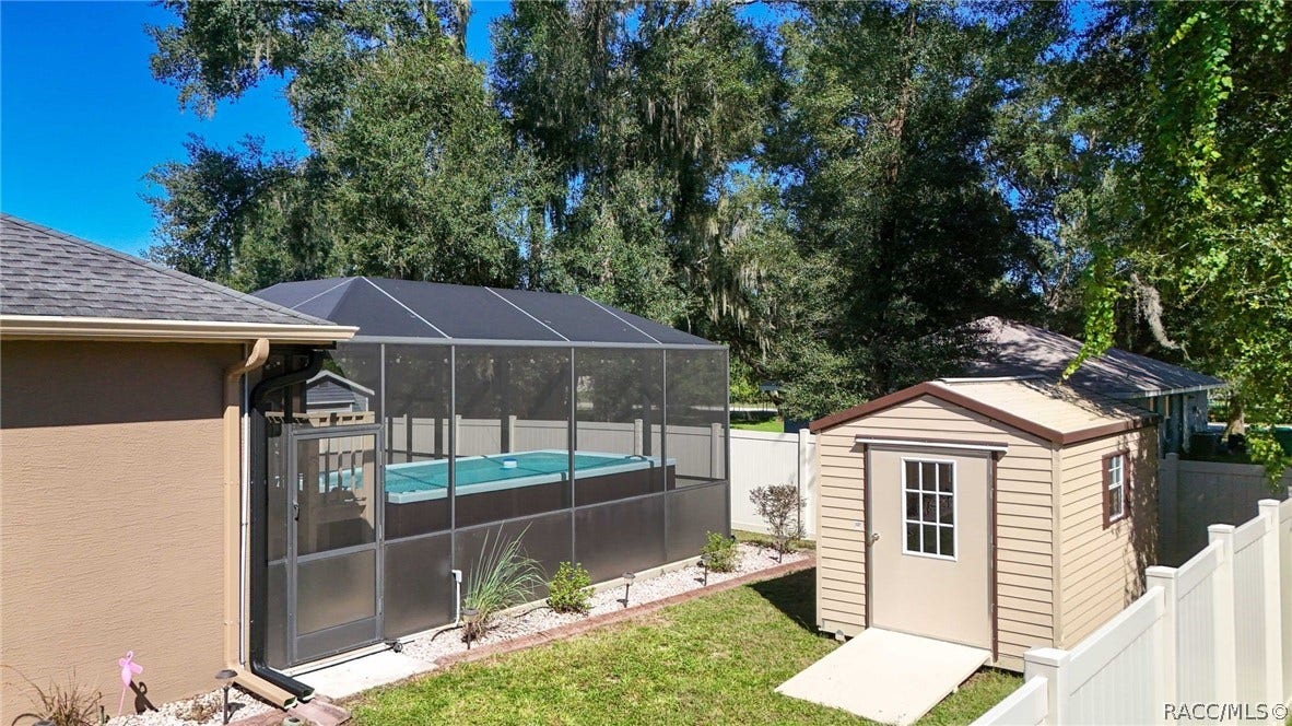 197 N Independence Highway, Inverness, FL 34453 197 N Independence Highway, Inverness, FL 34453