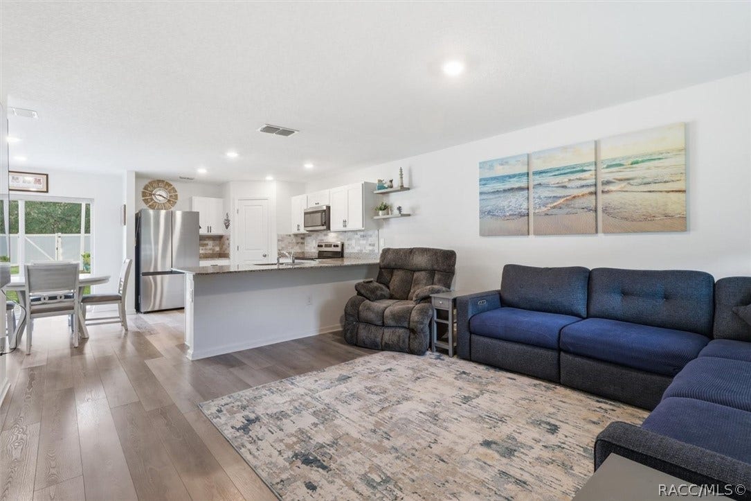 2457 W OAKLAND Lane, Dunnellon, FL 34434 2457 W OAKLAND Lane, Dunnellon, FL 34434