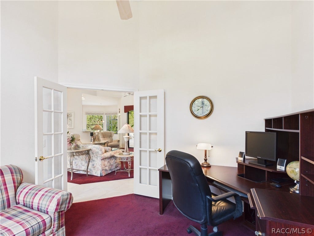 37 Livingstone Daisy Court, Homosassa, FL 34446 DEN/STUDY ENTRANCE FROM THE GREAT ROOM