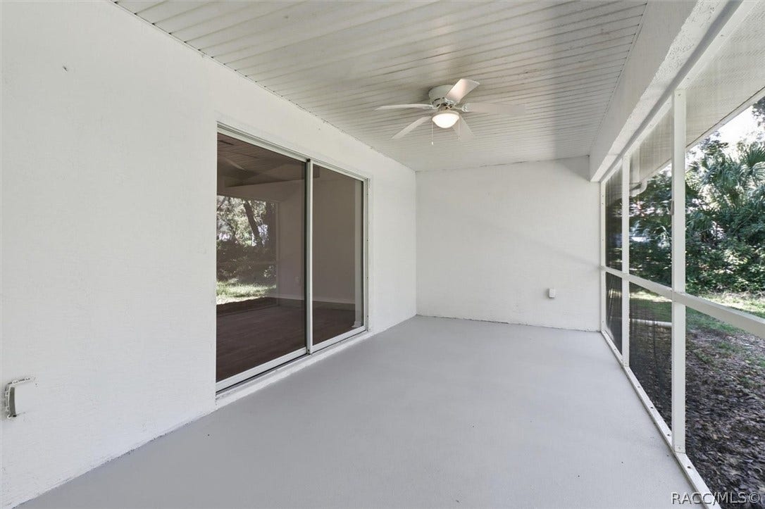 3075 E Crown Drive, Inverness, FL 34453 3075 E Crown Drive, Inverness, FL 34453