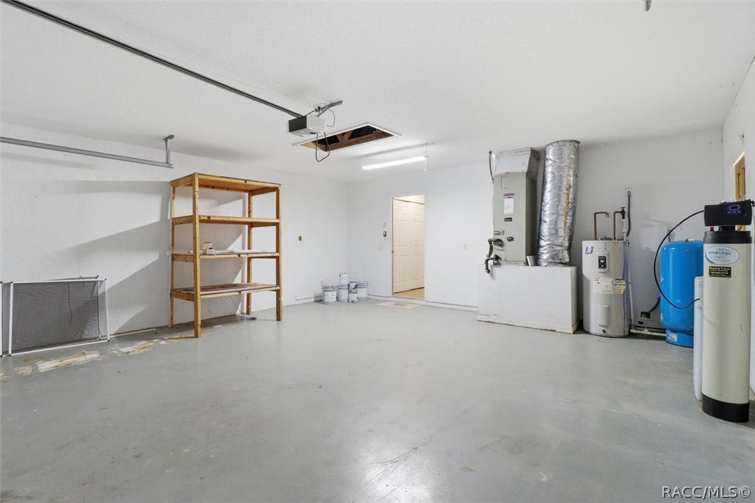 3075 E Crown Drive, Inverness, FL 34453 3075 E Crown Drive, Inverness, FL 34453