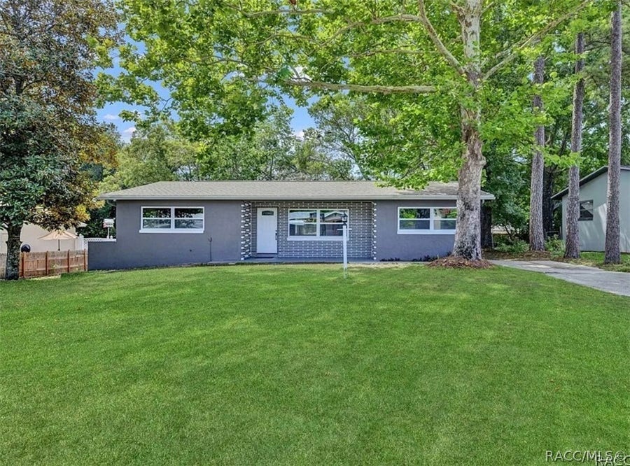 Property photo for 59 S Osceola Street, Beverly Hills, FL