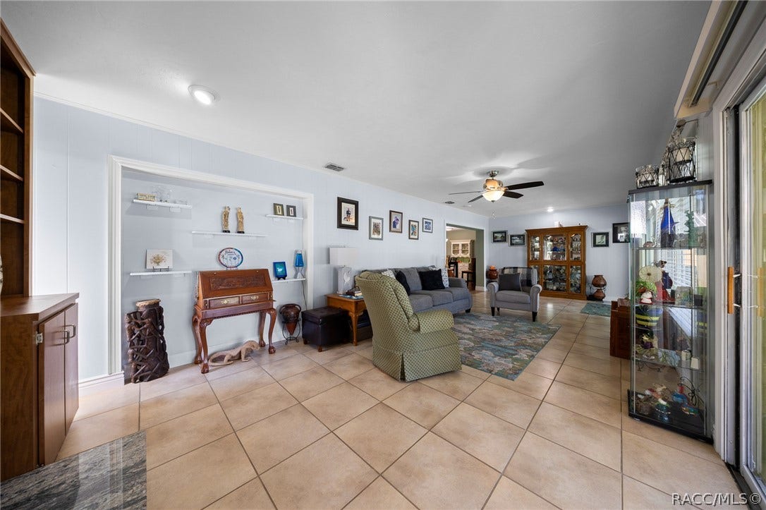 5911 W Riverbend Road, Dunnellon, FL 34433 5911 W Riverbend Road, Dunnellon, FL 34433