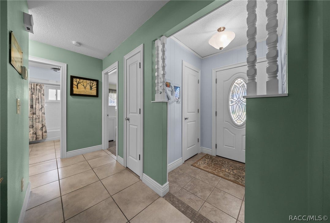 5911 W Riverbend Road, Dunnellon, FL 34433 5911 W Riverbend Road, Dunnellon, FL 34433