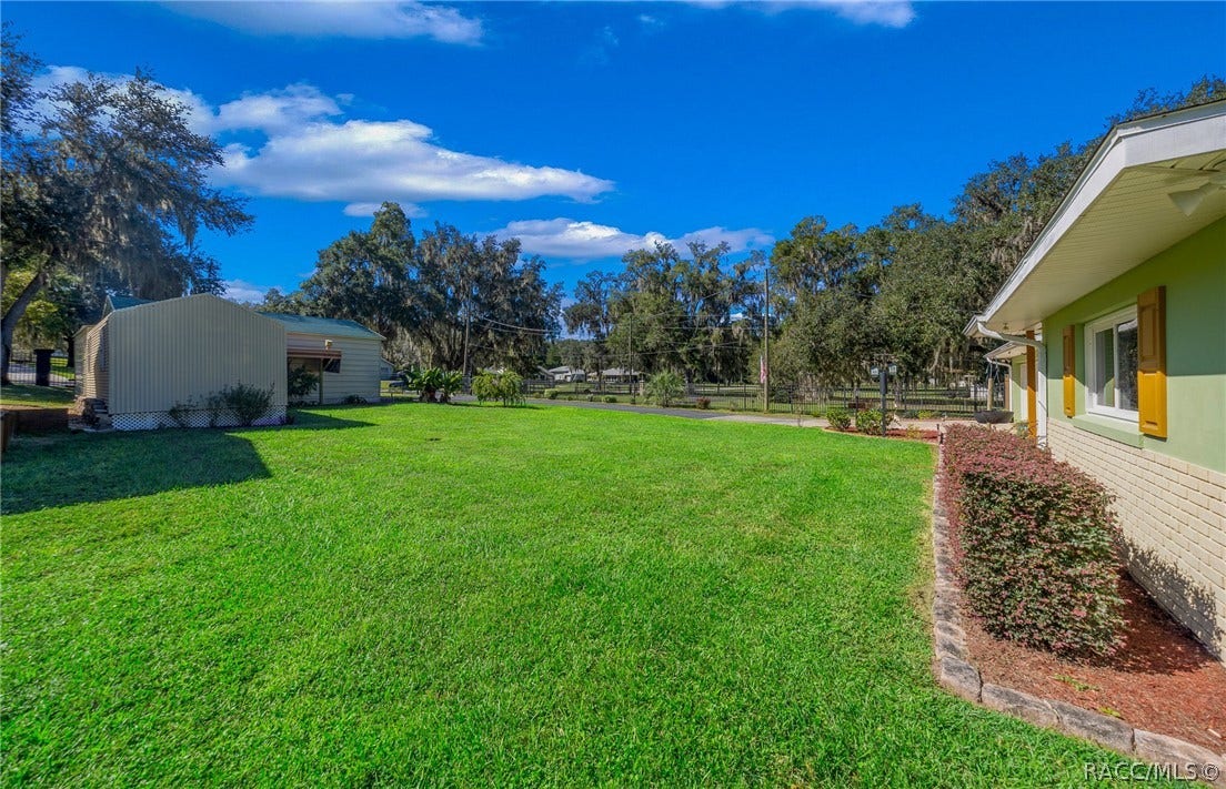 5911 W Riverbend Road, Dunnellon, FL 34433 5911 W Riverbend Road, Dunnellon, FL 34433