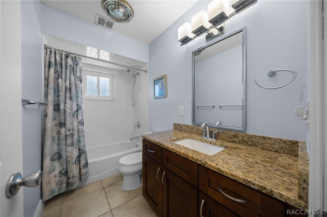 5911 W Riverbend Road, Dunnellon, FL 34433 5911 W Riverbend Road, Dunnellon, FL 34433
