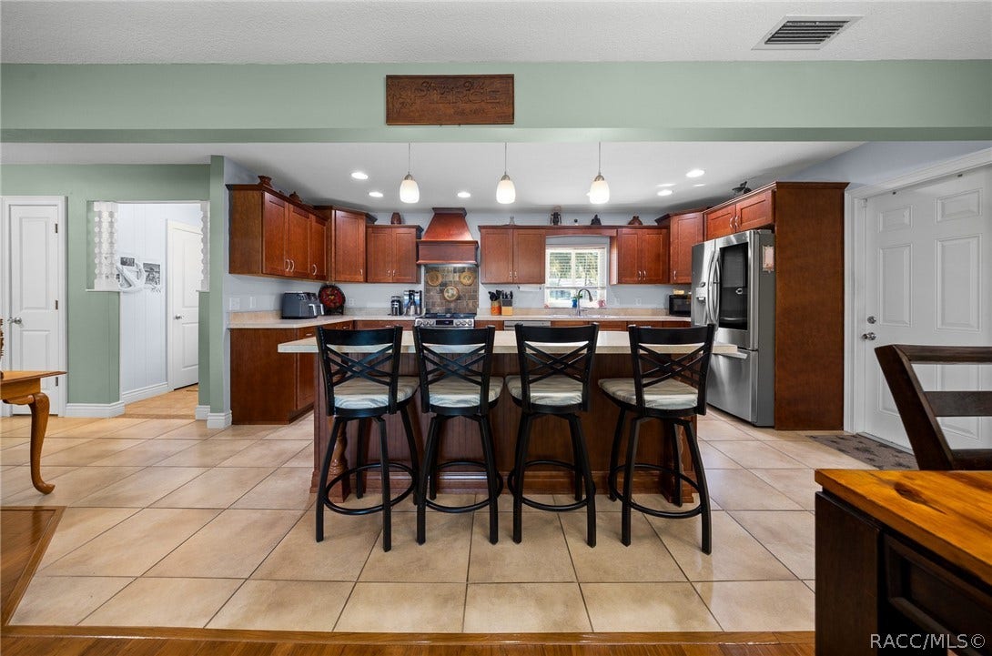 5911 W Riverbend Road, Dunnellon, FL 34433 5911 W Riverbend Road, Dunnellon, FL 34433