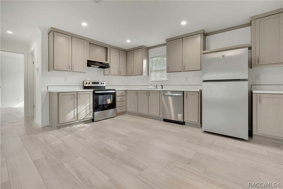 6790 W Park Drive, Homosassa, FL 34446 6790 W Park Drive, Homosassa, FL 34446