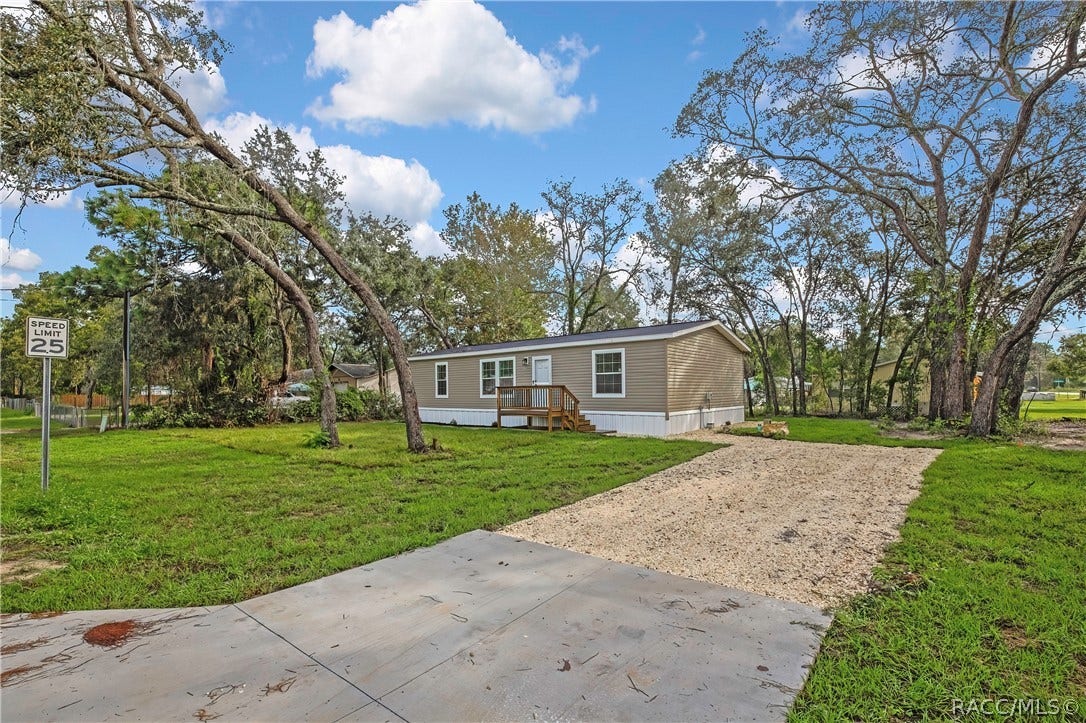 6790 W Park Drive, Homosassa, FL 34446 6790 W Park Drive, Homosassa, FL 34446