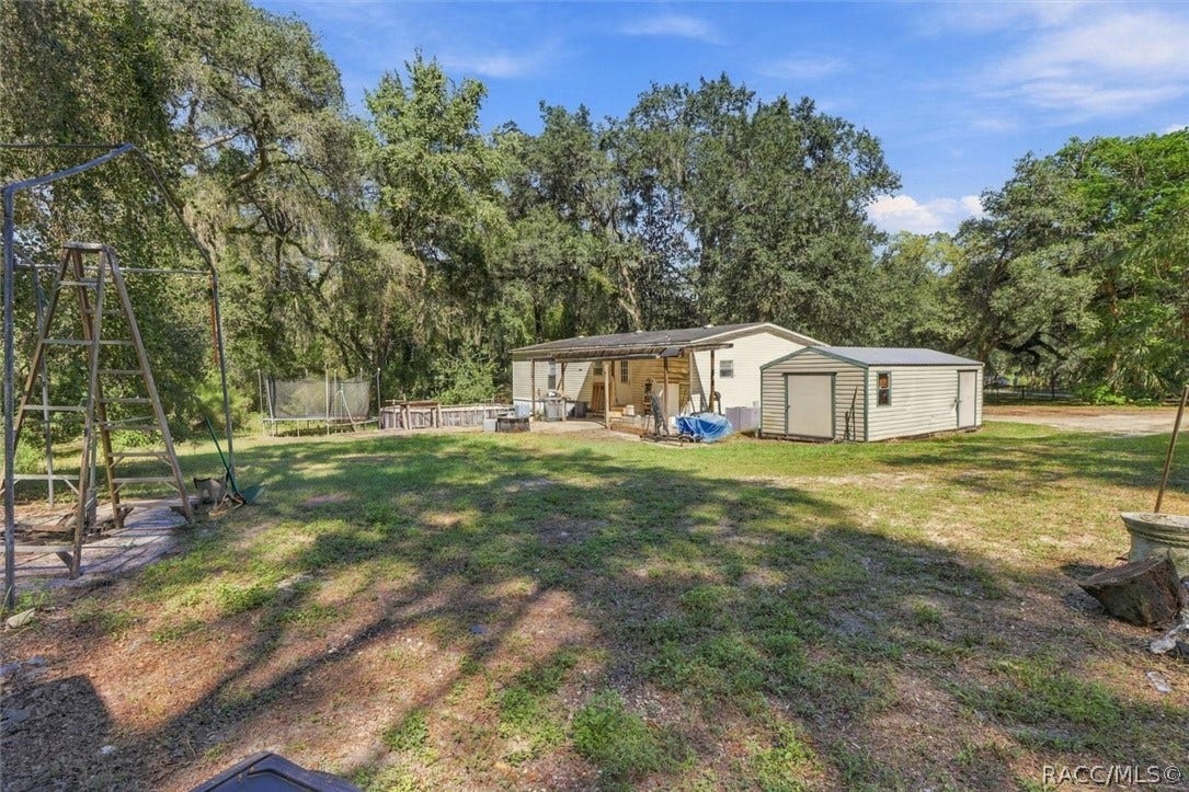 6820 N Dawson Drive, Hernando, FL 34442