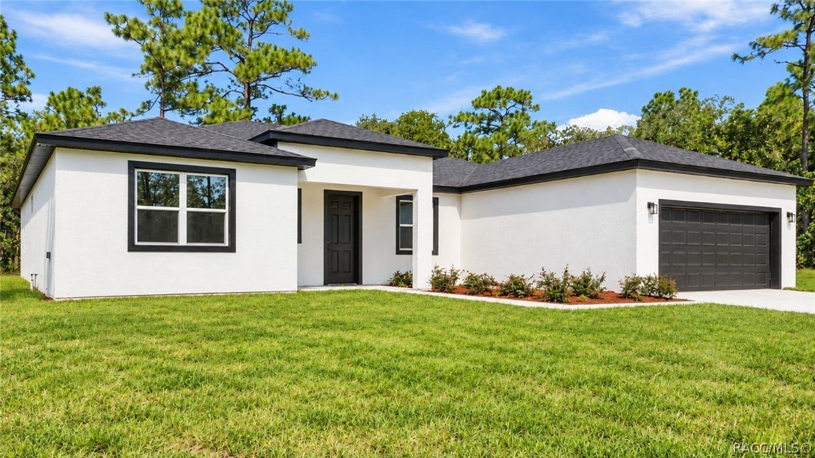 12 Apple Court, Homosassa, FL 34446 virtually staged
