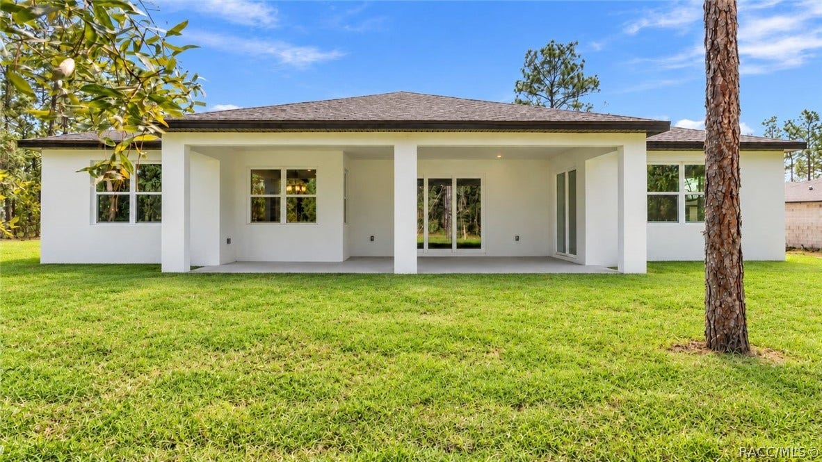 12 Apple Court, Homosassa, FL 34446 virtually staged
