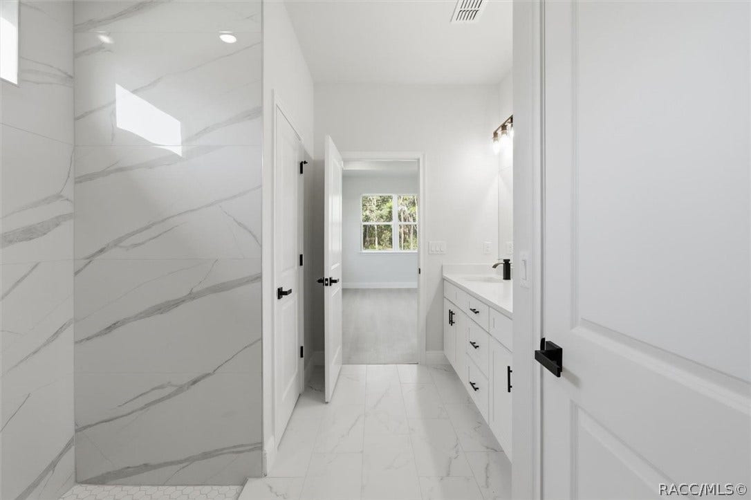 12 Apple Court, Homosassa, FL 34446 12 Apple Court, Homosassa, FL 34446