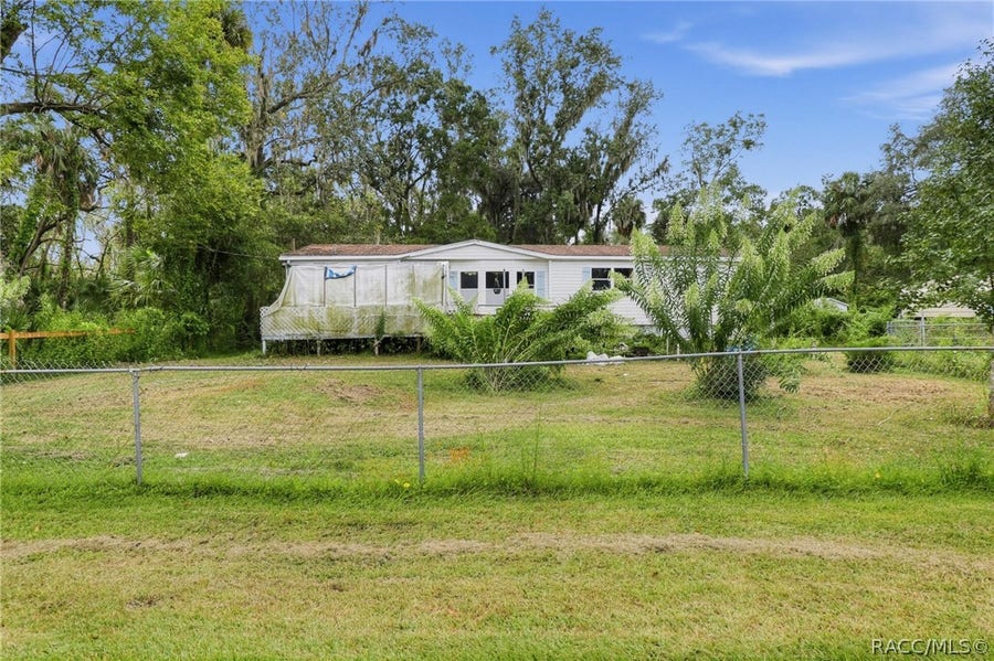 Property photo for 10550 W Main Street, Homosassa, FL