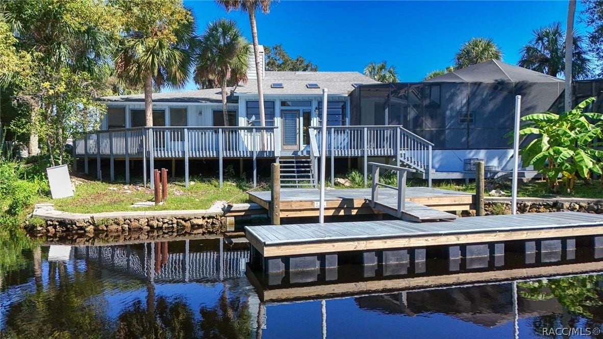11782 W Valley Spring Lane, Homosassa, FL 34448