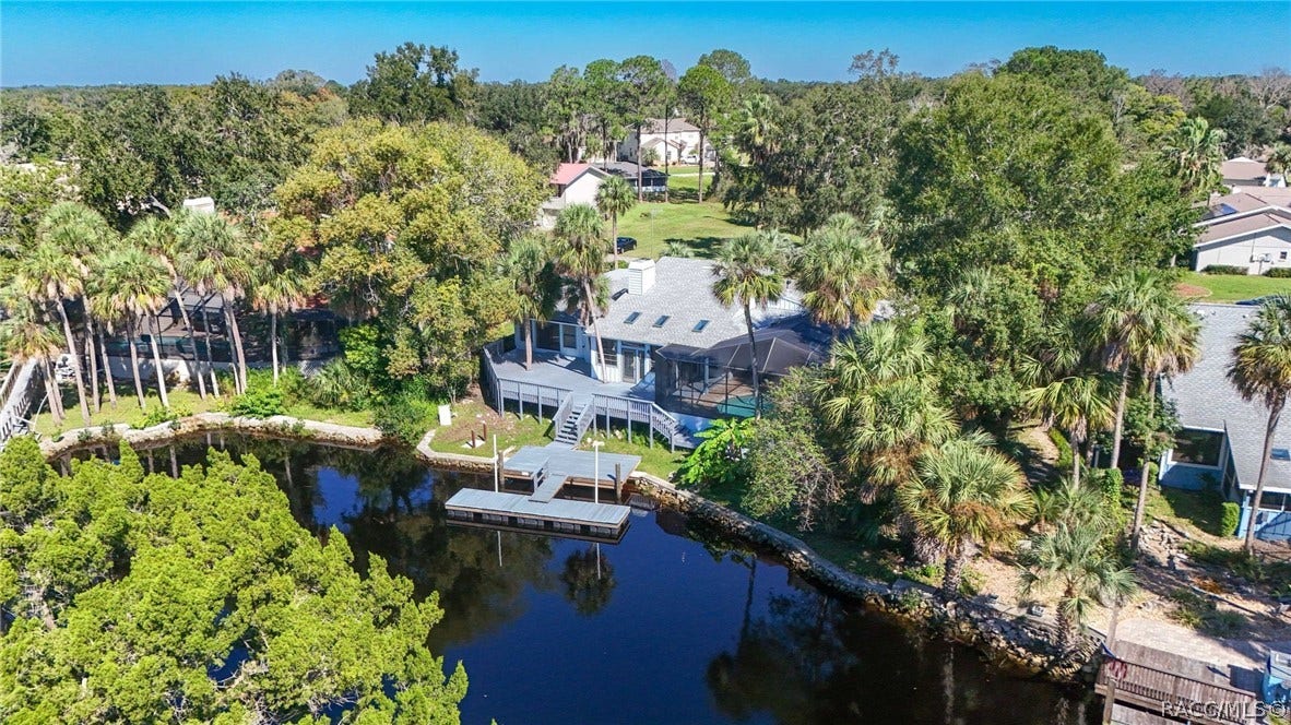 11782 W Valley Spring Lane, Homosassa, FL 34448