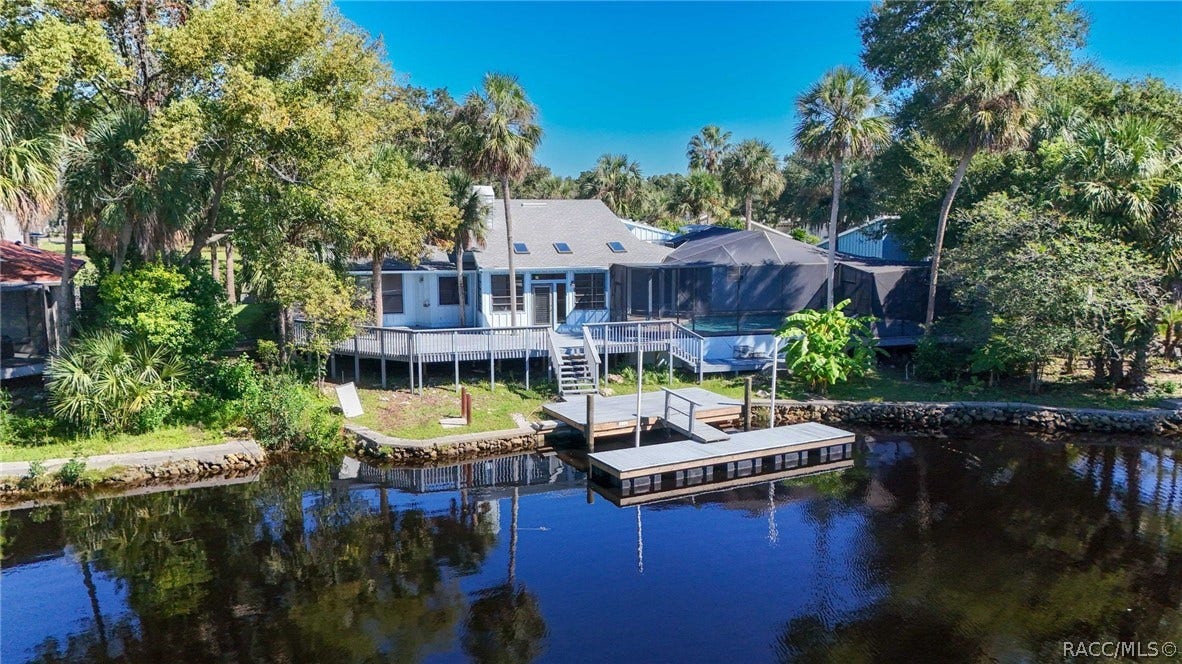 11782 W Valley Spring Lane, Homosassa, FL 34448