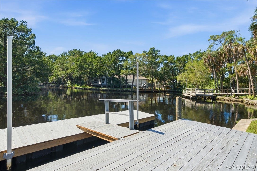 11782 W Valley Spring Lane, Homosassa, FL 34448