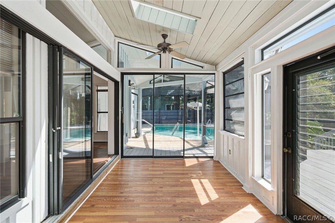 11782 W Valley Spring Lane, Homosassa, FL 34448