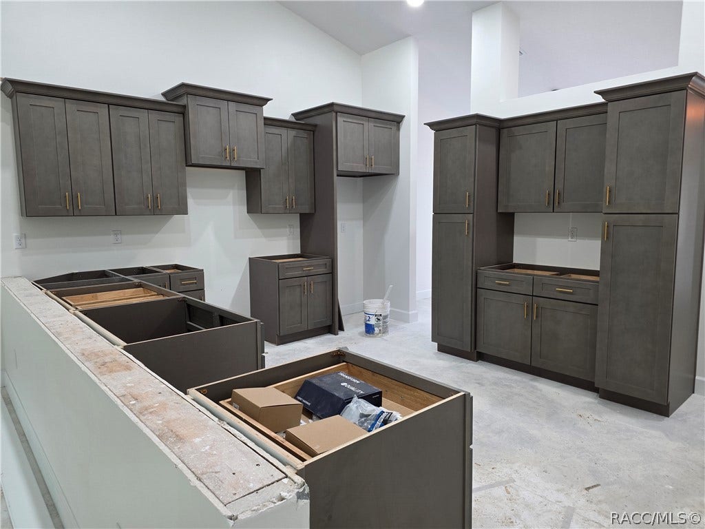 10487 W Dunnellon Road, Crystal River, FL 34428 10487 W Dunnellon Road, Crystal River, FL 34428