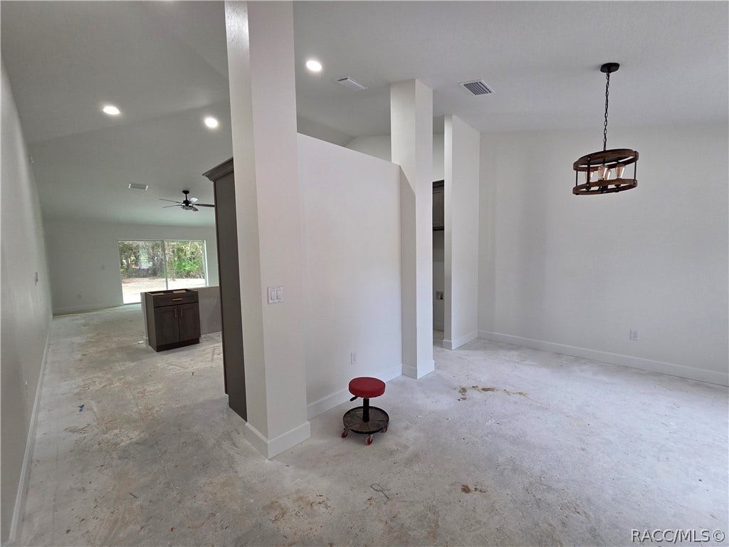 10487 W Dunnellon Road, Crystal River, FL 34428 10487 W Dunnellon Road, Crystal River, FL 34428