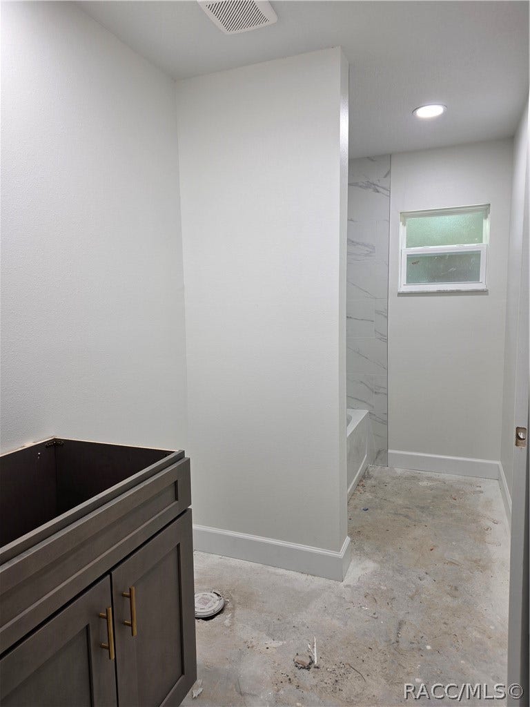 10487 W Dunnellon Road, Crystal River, FL 34428 10487 W Dunnellon Road, Crystal River, FL 34428