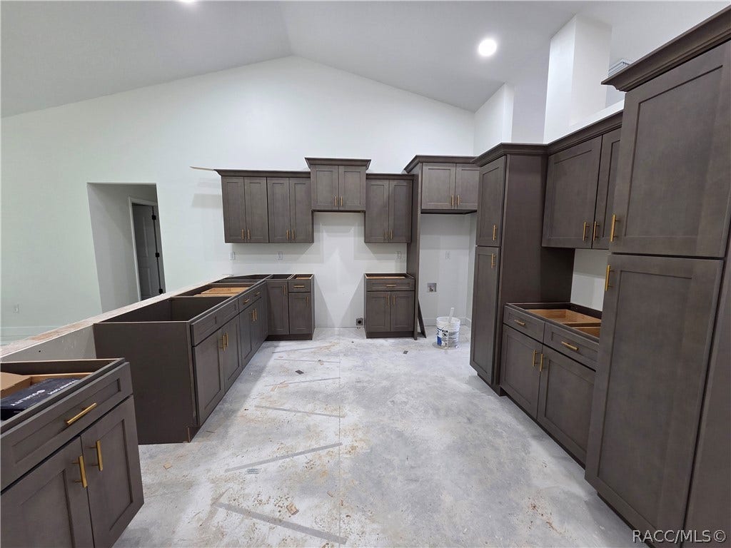 10487 W Dunnellon Road, Crystal River, FL 34428 10487 W Dunnellon Road, Crystal River, FL 34428