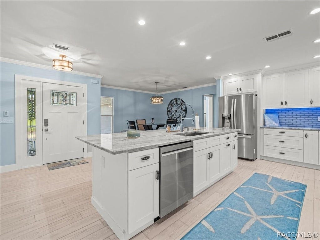11815 W Waterway Drive, Homosassa, FL 34448 11815 W Waterway Drive, Homosassa, FL 34448